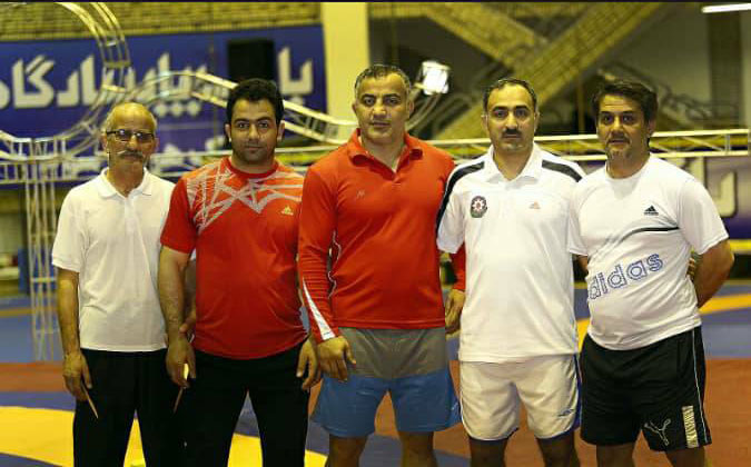 خانه کشتی مربی حشمت اله احمدی حامد کشتی همدان