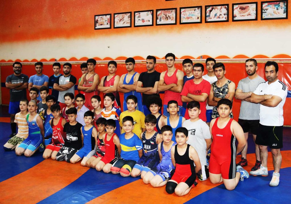 خانه کشتی مربی حشمت اله احمدی حامد کشتی همدان