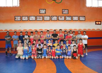 خانه کشتی مربی حشمت اله احمدی حامد کشتی همدان