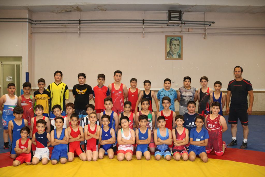 باشگاه کارگران مربی اسفندیار قاضی خانی