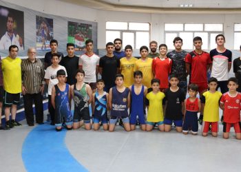 باشگاه پوریای ولی مربی پرویزعنبریان