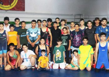 خانه کشتی مربی رضا مرادی