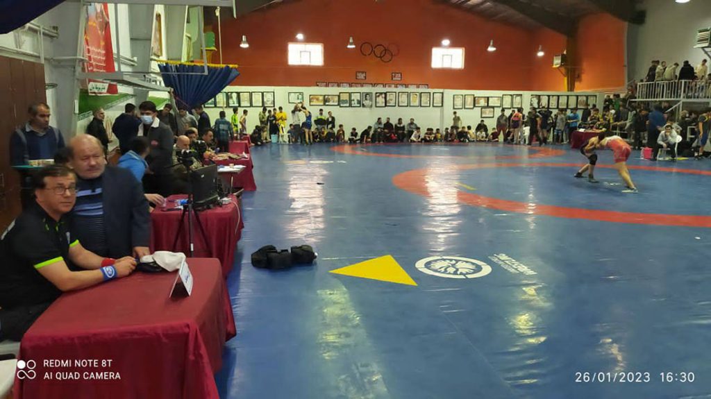 مسابقات کشتی رده سنی نوجوانان شهرستان همدان که در تاریخ 1401/11/06د