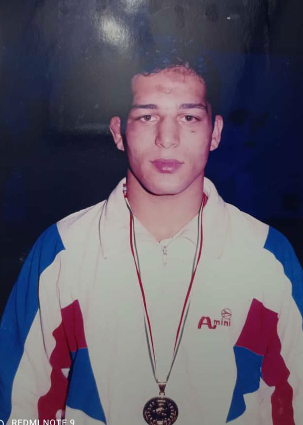 خانه کشتی مربی عباس بگلربگی