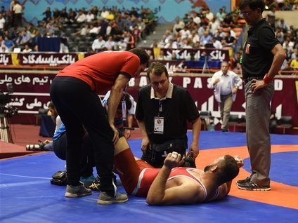 دوره کشوری امدادگری ورزشی(پزشکیار ورزشی)